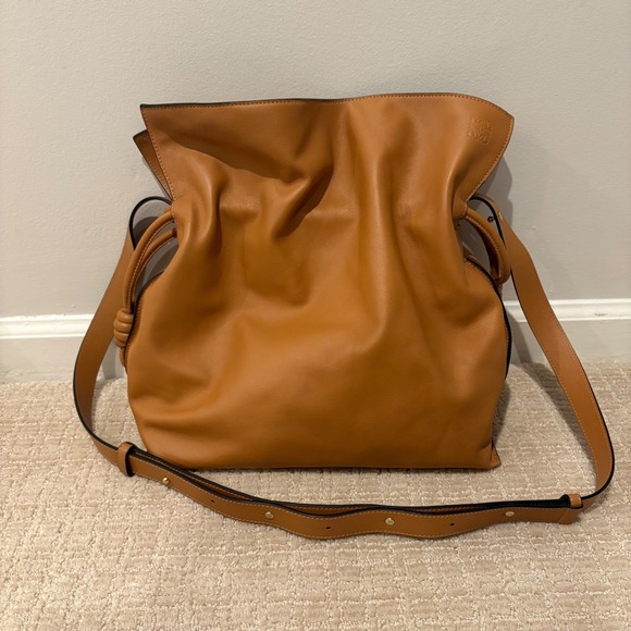 LOEWE Medium Flamenco Clutch Shoulder Bag Nappa Calfskin Leather Tan‎ Brown - Picture 3 of 16